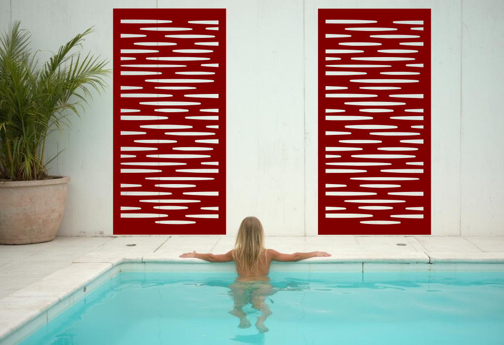 Bold Manor Red Cloudy screen, delivering a striking focal point for modern landscapes.