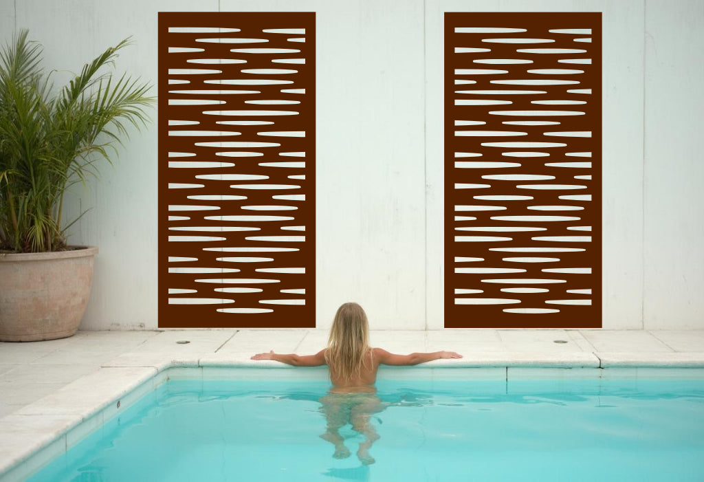 Rustic Rust Patina Cloudy panel, perfect for blending with earthy outdoor environments.